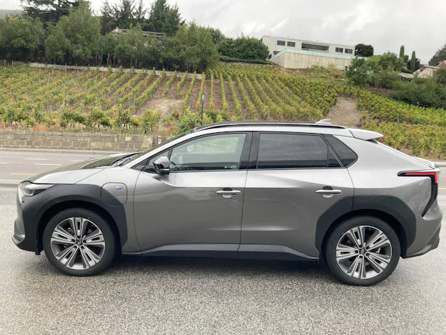 Subaru Solterra eV Luxury AWD