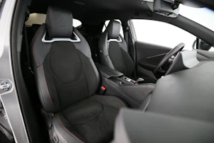 Fahrzeugbild TOYOTA C-HR 2.0 HEV GR Sport 4x4