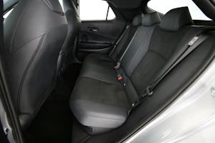 Fahrzeugbild TOYOTA C-HR 2.0 HEV GR Sport 4x4