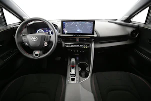 Fahrzeugbild TOYOTA C-HR 2.0 HEV GR Sport 4x4