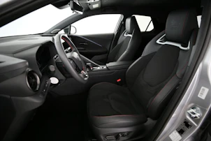Fahrzeugbild TOYOTA C-HR 2.0 HEV GR Sport 4x4