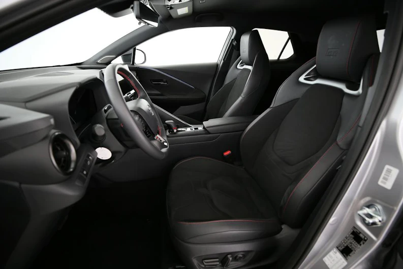 Fahrzeugbild TOYOTA C-HR