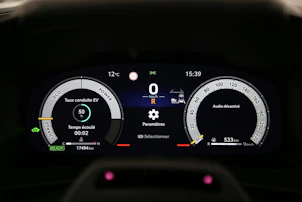 Fahrzeugbild TOYOTA C-HR 2.0 HEV GR Sport 4x4