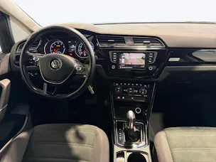 VW Touran 1.4 TSI Highline DSG