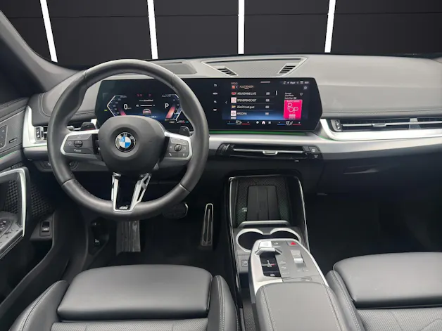 BMW X1 U11 23d xDrive paddles