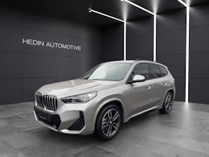 BMW X1 U11 23d xDrive paddles