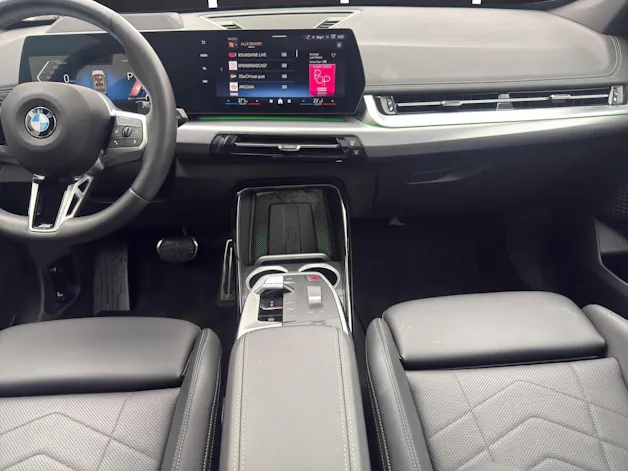 BMW X1 U11 23d xDrive paddles