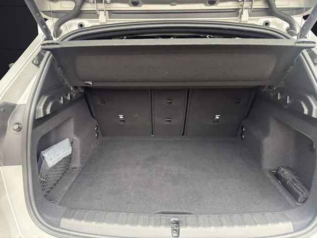 BMW X1 U11 23d xDrive paddles