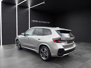 BMW X1 U11 23d xDrive paddles