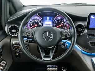 MERCEDES-BENZ V 300 d 4MATIC L