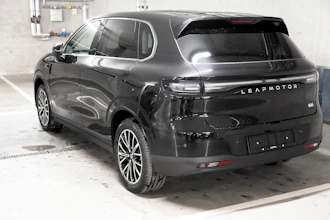 https://vehicle.imgix.net/4510272/6f8a022a-a252-4269-b2b6-583b775028b3.jpg