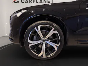 VOLVO XC60 2.0 T8 TE Ultimate Dark eAWD