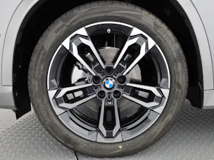 BMW X1 U11 20d xDrive paddles