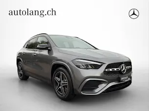 MERCEDES-BENZ GLA 250 AMG Line 4Matic Swiss Star