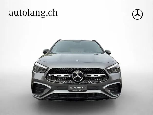 MERCEDES-BENZ GLA 250 AMG Line 4Matic Swiss Star