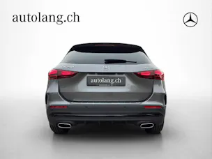 MERCEDES-BENZ GLA 250 AMG Line 4Matic Swiss Star