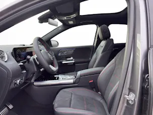 MERCEDES-BENZ GLA 250 AMG Line 4Matic Swiss Star