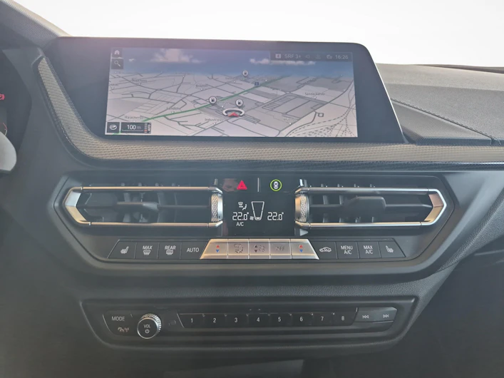 image du véhicule BMW 1 SERIES
