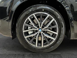 BMW X1 U11 30e xDrive paddles