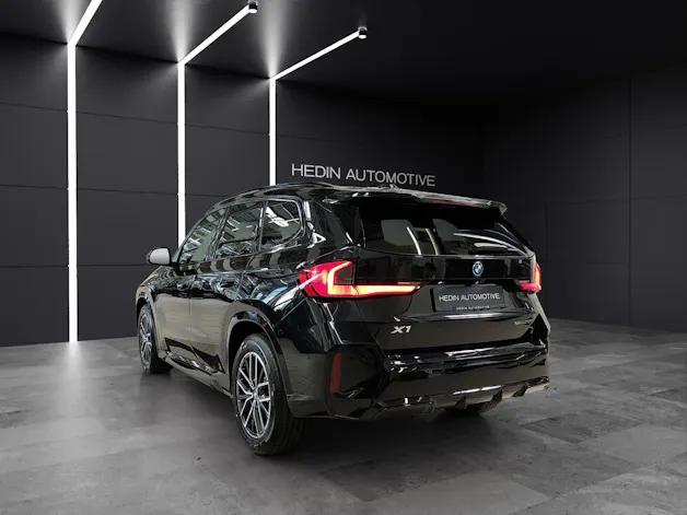 BMW X1 U11 30e xDrive paddles