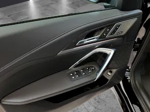 BMW X1 U11 30e xDrive paddles