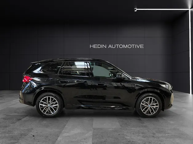 BMW X1 U11 30e xDrive paddles