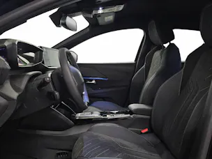 PEUGEOT 208 1.2 Hybrid 145 GT Exclusive
