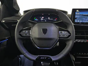 PEUGEOT 208 1.2 Hybrid 145 GT Exclusive