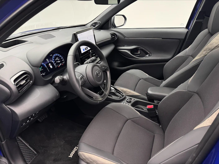 Fahrzeugbild TOYOTA YARIS CROSS