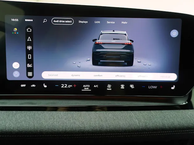 AUDI Q6 e-tron S line quattro