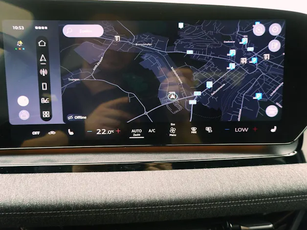 AUDI Q6 e-tron S line quattro
