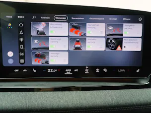 AUDI Q6 e-tron S line quattro