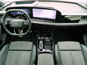 AUDI Q6 e-tron S line quattro
