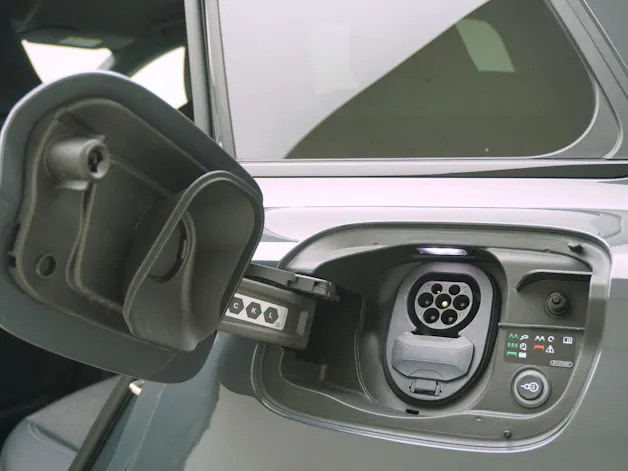 AUDI Q6 e-tron S line quattro
