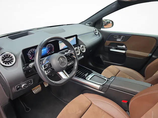 MERCEDES-BENZ B 250 4MATIC AMG Line