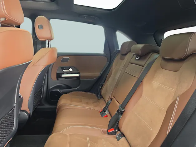 MERCEDES-BENZ B 250 4MATIC AMG Line