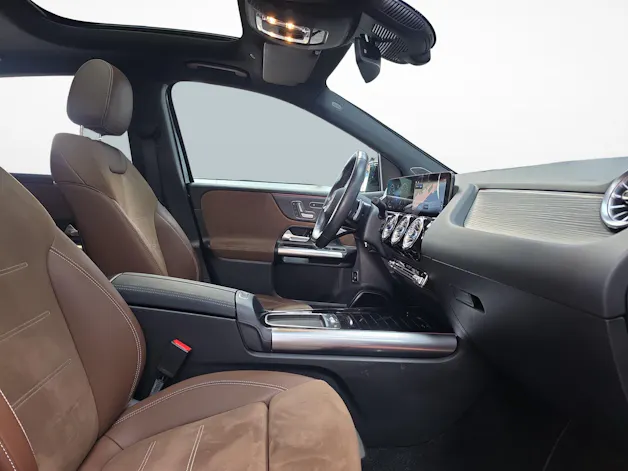 MERCEDES-BENZ B 250 4MATIC AMG Line