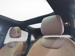 https://vehicle.imgix.net/4510581/ff4cb9d4-26c1-4245-86fa-c8c7b5f63268.jpg