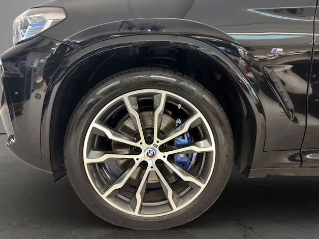 BMW X4 M40i