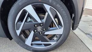 Toyota Aygo X 1.5 VVT-i HSD Style