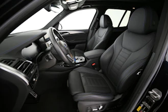 https://vehicle.imgix.net/4510600/797cec3d-6b7c-4ac8-a2bf-762a8602e040.jpg
