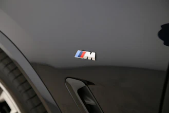 https://vehicle.imgix.net/4510600/b8b14c74-069c-4e24-a693-d34d4d0f8017.jpg
