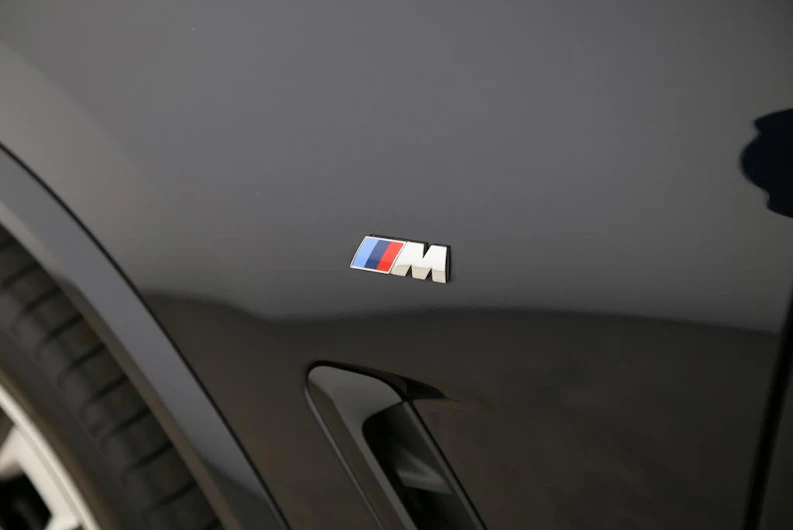 image du véhicule BMW iX3