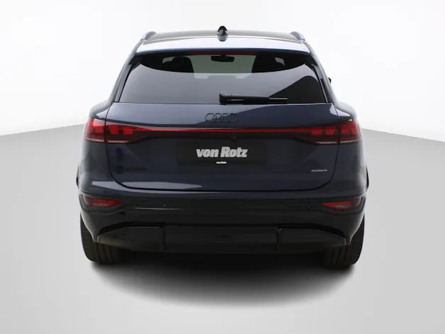 AUDI Q6 e-tron S line quattro