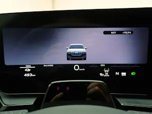 AUDI Q6 e-tron S line quattro