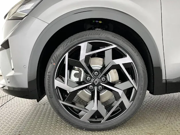 RENAULT Rafale 1.2 E-Tech Plug-in Atelier Alpine