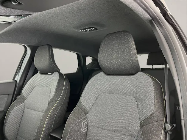 RENAULT Captur 1.8 E-Tech techno