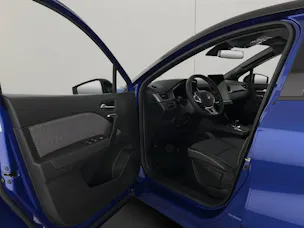 RENAULT Captur 1.8 E-Tech techno