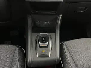 RENAULT Captur 1.8 E-Tech techno