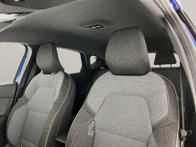 RENAULT Captur 1.8 E-Tech techno